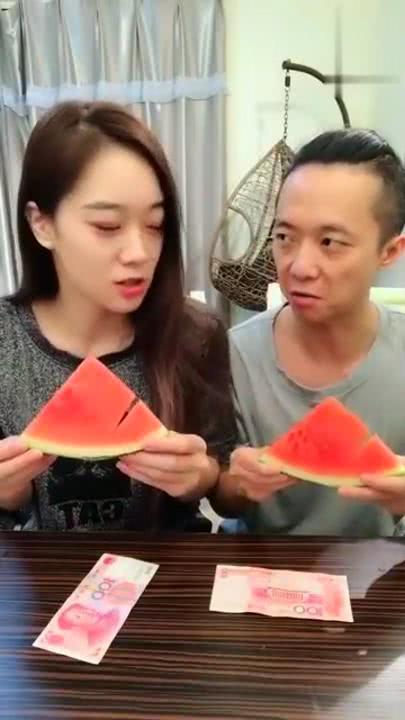 夫妻俩吃瓜视频在线观看,揭秘娱乐圈幕后故事